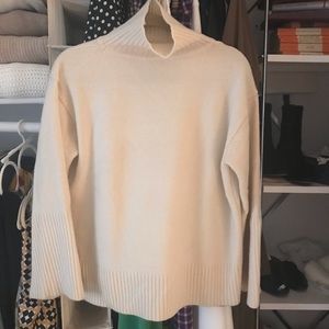 Ivory wool/ cashmere turtleneck sweater